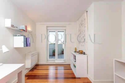 Apartamento T2 para Arrendamento em Avenidas Novas