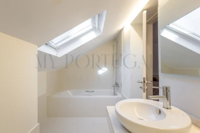 Apartamento T2 para Arrendamento em Avenidas Novas