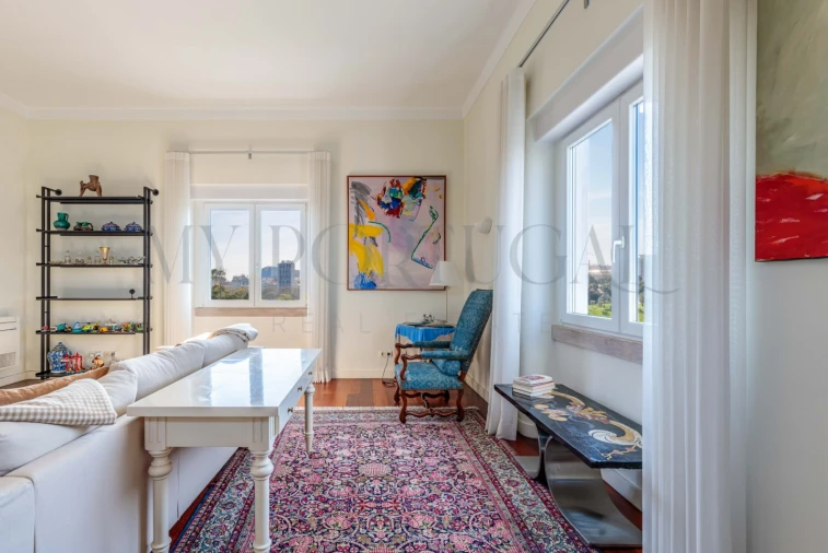 Apartamento T2 para Arrendamento em Avenidas Novas Foto 6