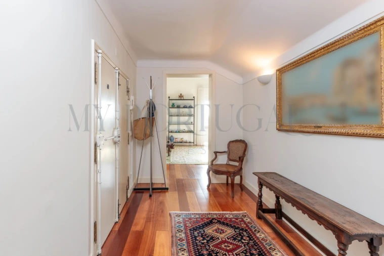 Apartamento T2 para Arrendamento em Avenidas Novas Foto 8