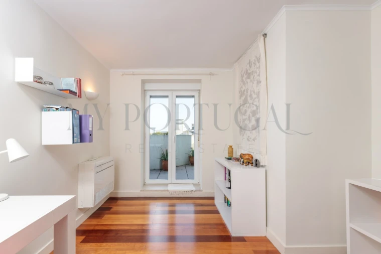 Apartamento T2 para Arrendamento em Avenidas Novas Foto 9