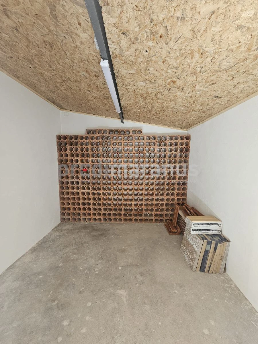 Apartamento T2 para Arrendamento em Amarante (São Gonçalo), Madalena, Cepelos e Gatão Foto 9