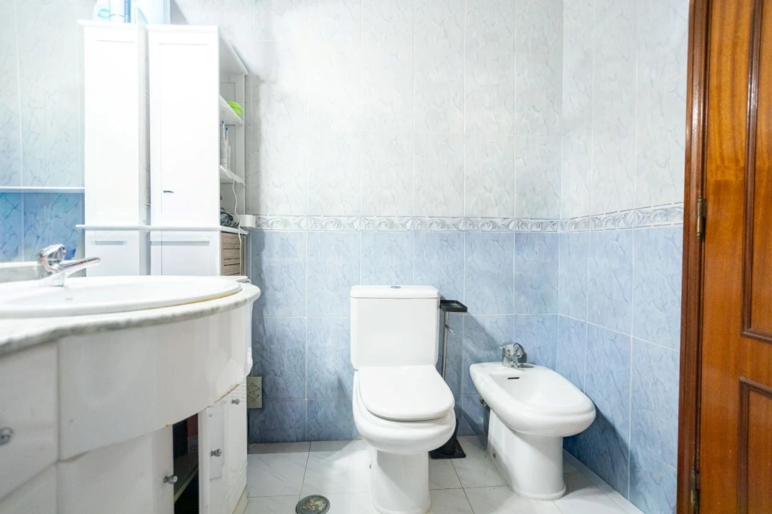 Apartamento T2 para Venda em Carregado e Cadafais Foto 14