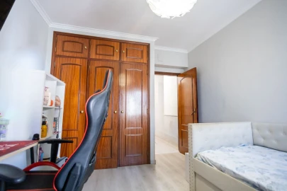 Apartamento T2 para Venda em Carregado e Cadafais