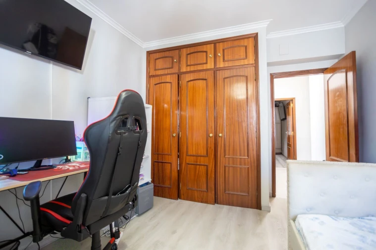 Apartamento T2 para Venda em Carregado e Cadafais Foto 11