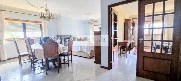 Apartamento T4 para Venda em Rio Tinto