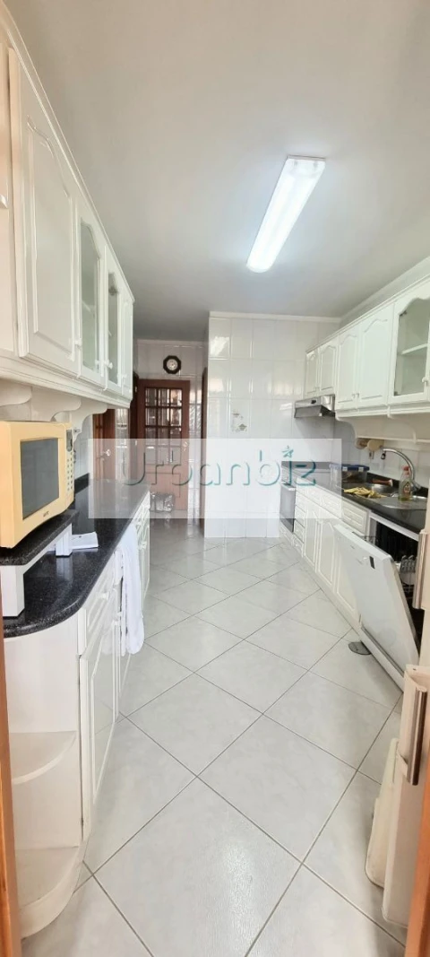 Apartamento T4 para Venda em Rio Tinto