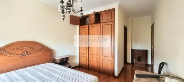 Apartamento T4 para Venda em Rio Tinto