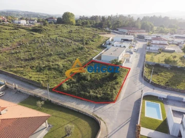 Terreno para Venda em Paredes