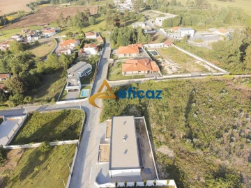 Terreno para Venda em Paredes