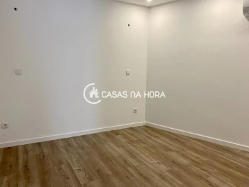 Apartamento T1 para Arrendamento em Caparica e Trafaria
