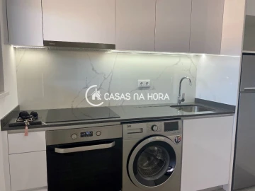 Apartamento T1 para Arrendamento em Caparica e Trafaria