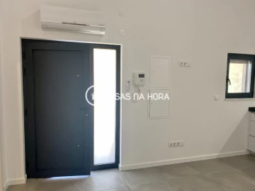 Apartamento T1 para Arrendamento em Caparica e Trafaria