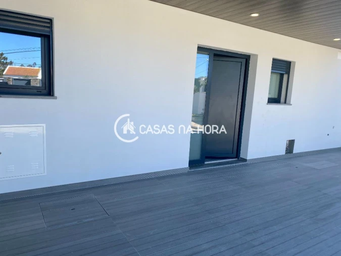 Apartamento T1 para Arrendamento em Caparica e Trafaria Foto 4