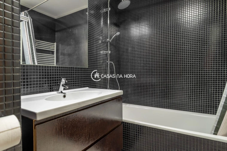 Apartamento T1 para Arrendamento em Paranhos Foto 15