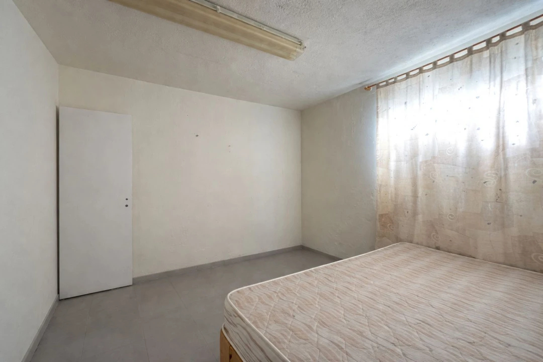 Escritório para Venda em Setubal (São Sebastião) Foto 6