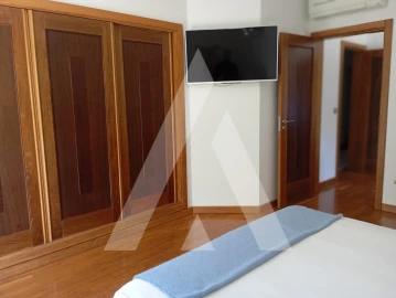 Moradia T6 para Venda em Palhaça