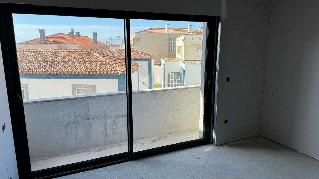 Apartamento T2 para Venda em Antas Foto 13