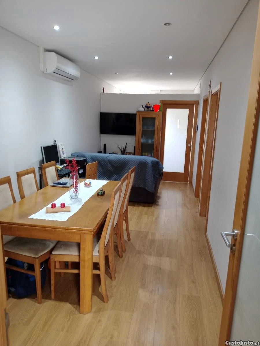 Apartamento T2 para Venda em Ermesinde Foto 2