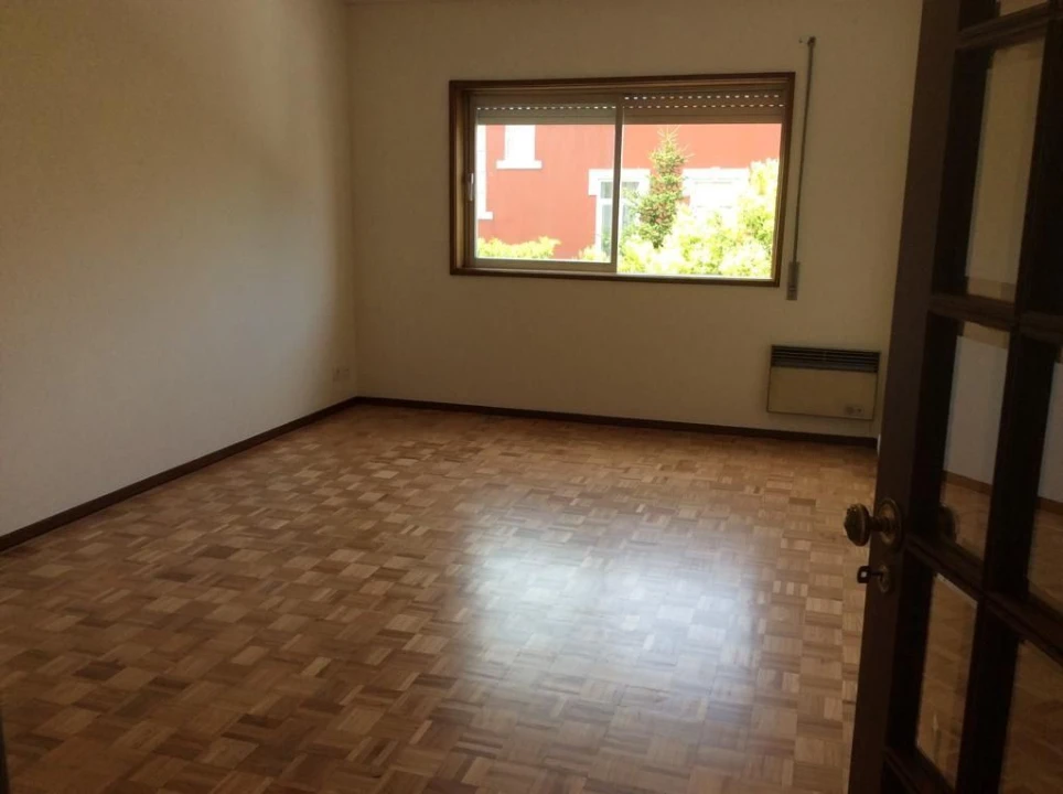 Apartamento T2 para Venda em Cedofeita, Santo Ildefonso, Sé, Miragaia, São Nicolau e Vitória Foto 5