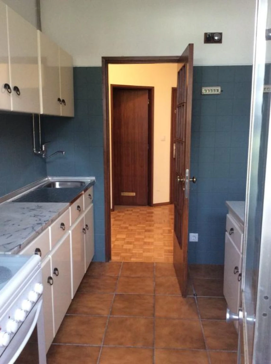 Apartamento T2 para Venda em Cedofeita, Santo Ildefonso, Sé, Miragaia, São Nicolau e Vitória Foto 2