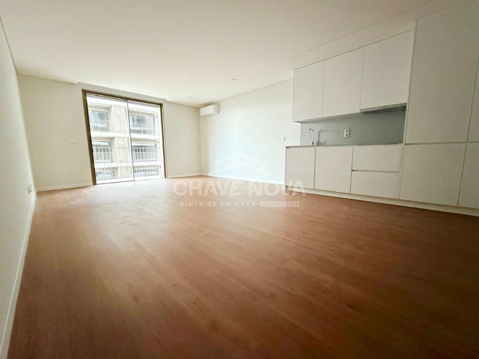 Apartamento T2 para Venda em Oliveira do Douro Foto 8