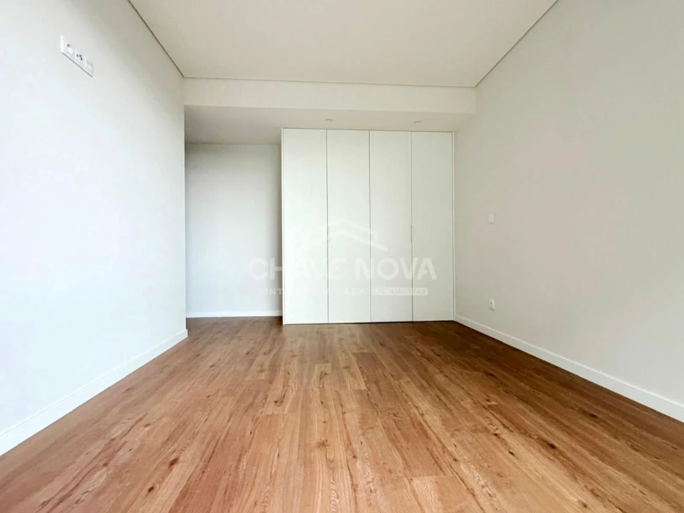 Apartamento T2 para Venda em Oliveira do Douro Foto 15