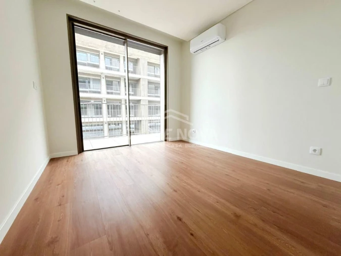 Apartamento T2 para Venda em Oliveira do Douro Foto 11