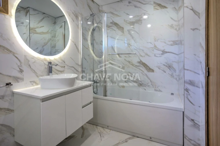 Moradia T3 para Venda em Madalena Foto 19