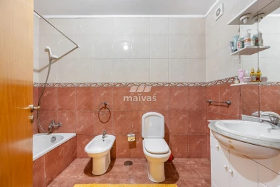 Apartamento T2 para Venda em Prado (São Miguel)