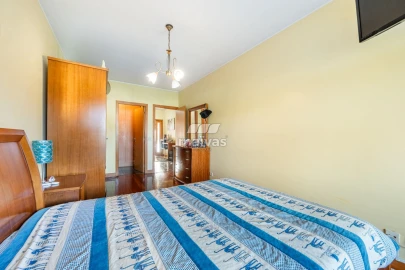 Apartamento T2 para Venda em Prado (São Miguel)