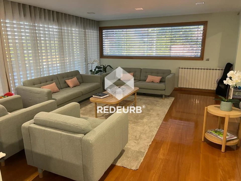 Moradia T4 para Venda em Nogueiró e Tenões Foto 2