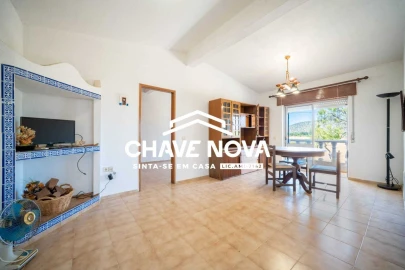 Moradia T6 para Venda em Quarteira