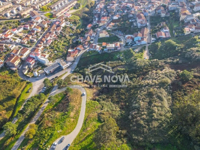 Terreno para Venda em Fânzeres e São Pedro da Cova Foto 9