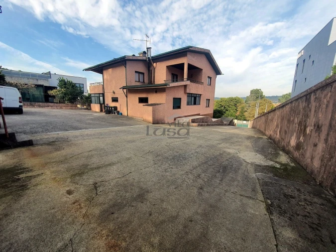 Moradia T5 para Venda em Valongo Foto 8