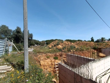 Terreno P/ Prédio para Venda em Lagoa e Carvoeiro