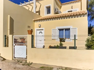 Moradia T1 para Venda em Tavira (Santa Maria e Santiago)
