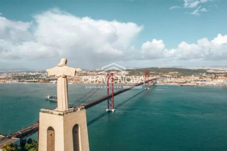 Apartamento T2 para Venda em Almada, Cova da Piedade, Pragal e Cacilhas Foto 13