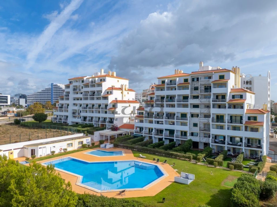 Apartamento T2 para Venda em Portimão Foto 29