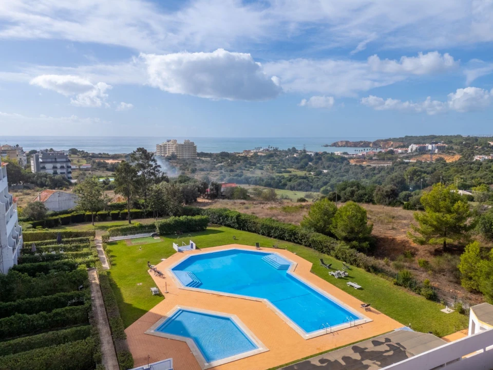 Apartamento T2 para Venda em Portimão Foto 30