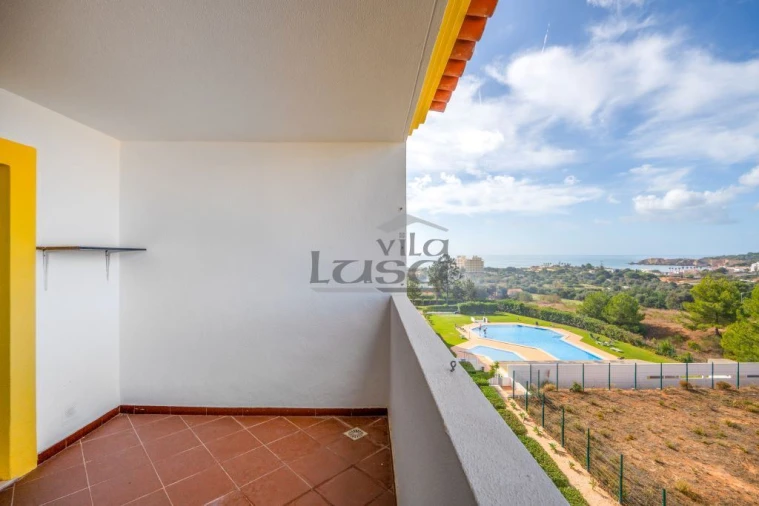 Apartamento T2 para Venda em Portimão Foto 8