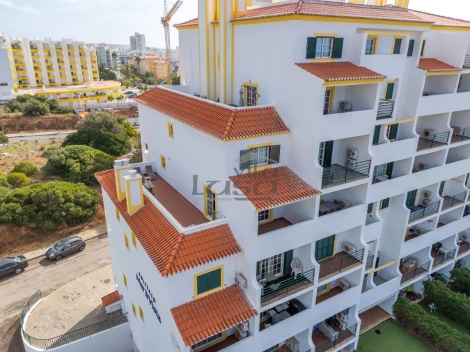 Apartamento T2 para Venda em Portimão Foto 9