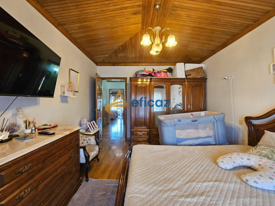 Apartamento T4 para Venda em Carvalhosa Foto 27