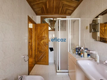 Apartamento T4 para Venda em Carvalhosa