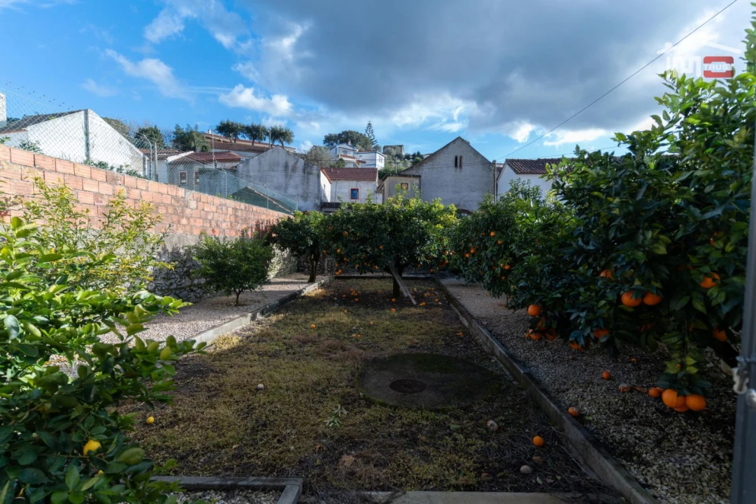 Moradia T2 para Venda em Reguengo do Fetal Foto 21