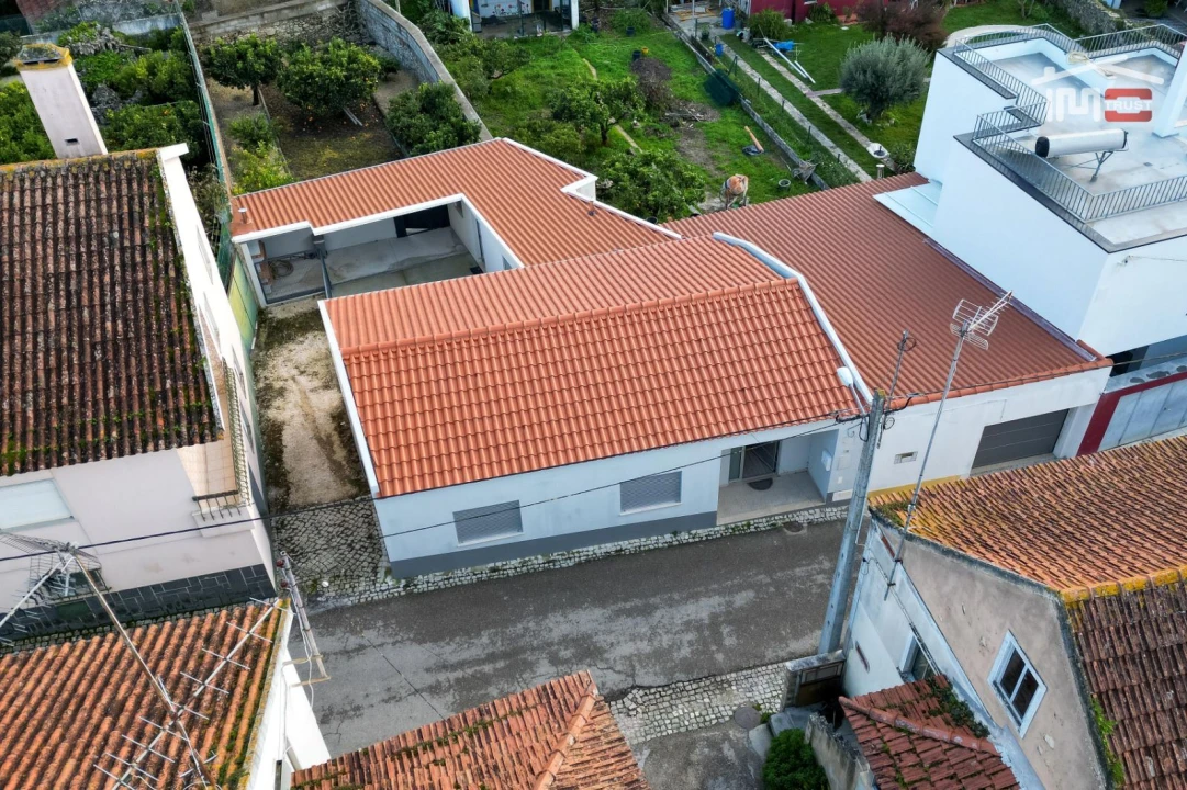 Moradia T2 para Venda em Reguengo do Fetal Foto 30