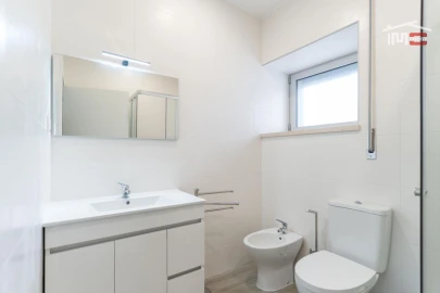 Moradia T2 para Venda em Reguengo do Fetal