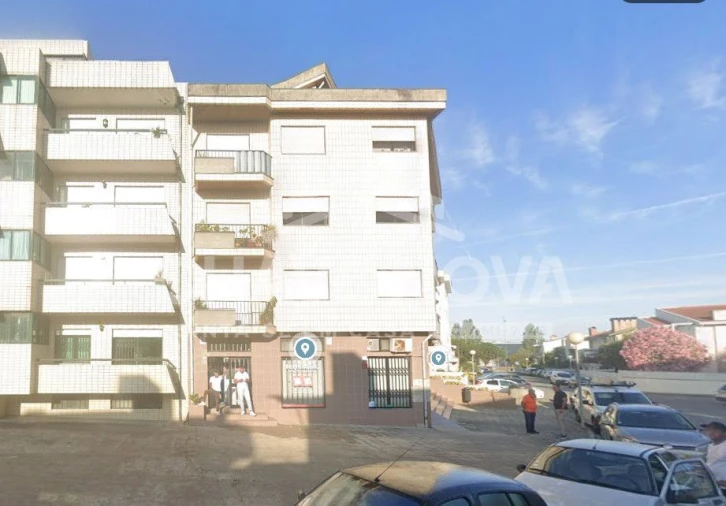 Apartamento T1 para Venda em Cidade da Maia Foto 2