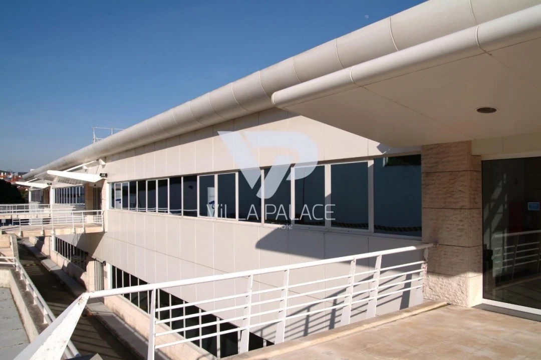 Prédio para Venda em Carnaxide e Queijas Foto 7