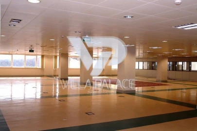 Prédio para Venda em Carnaxide e Queijas